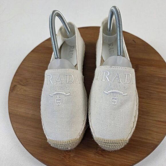 Prada Milano Embossed Logo Espadrilles Slip-On Flats Women’s Size EU 37 US 6.5-7 - Picture 1 of 15